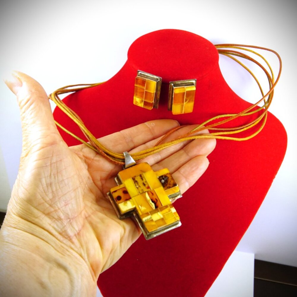 925 Silver and Mosaic Baltic Amber Set: Cross, Earrings, Multi Leather Cord - Picture 3 of 13